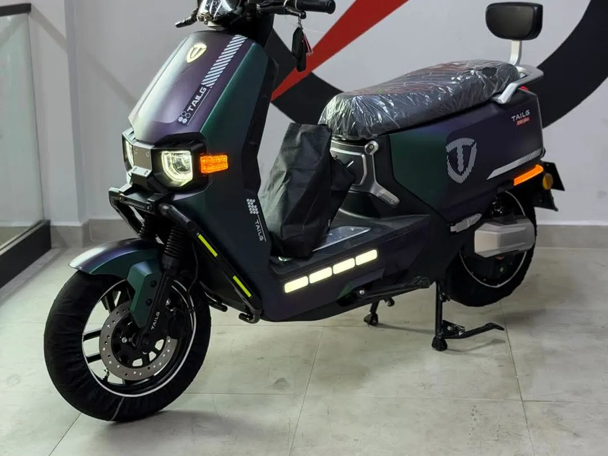 Location Scooter électrique TAILG à Agadir et Taghazout